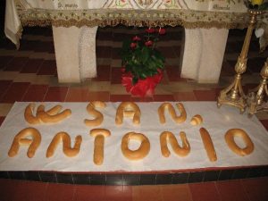 Il pane di sant'Antonio, Festa di S. Antonio 2009, Barcellona P.G.